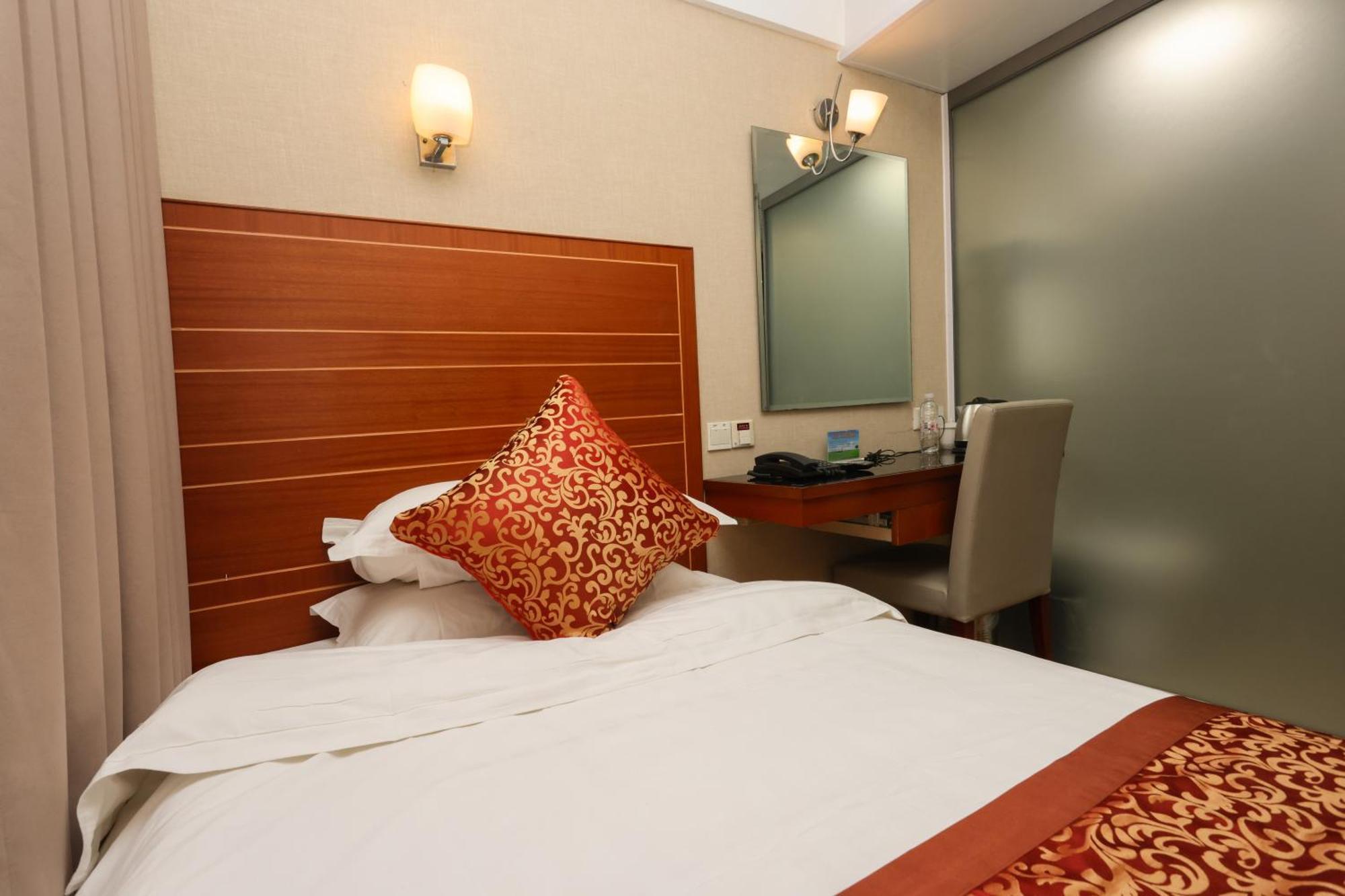 Hotel Yuhang