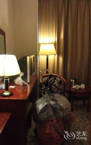 Yuhang Hotel