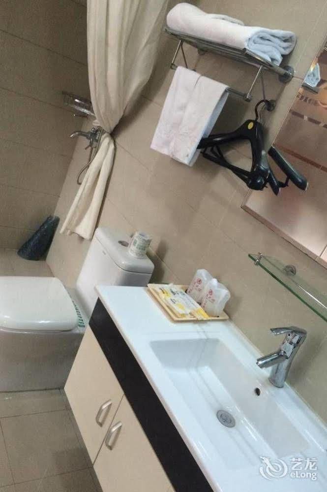 Yuhang Hotel Shanghai